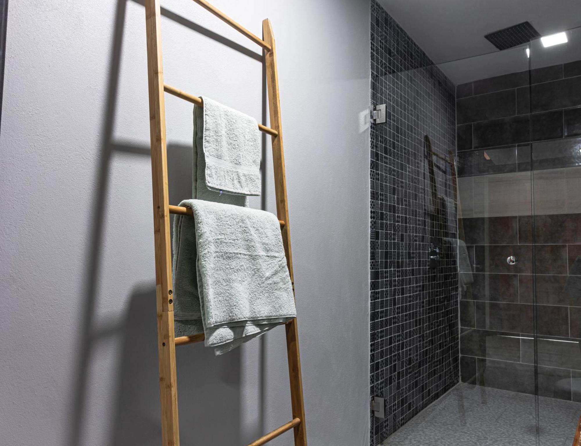 Hotel Boutique The Green Jungle House Puerto Viejo de Talamanca 외부 사진